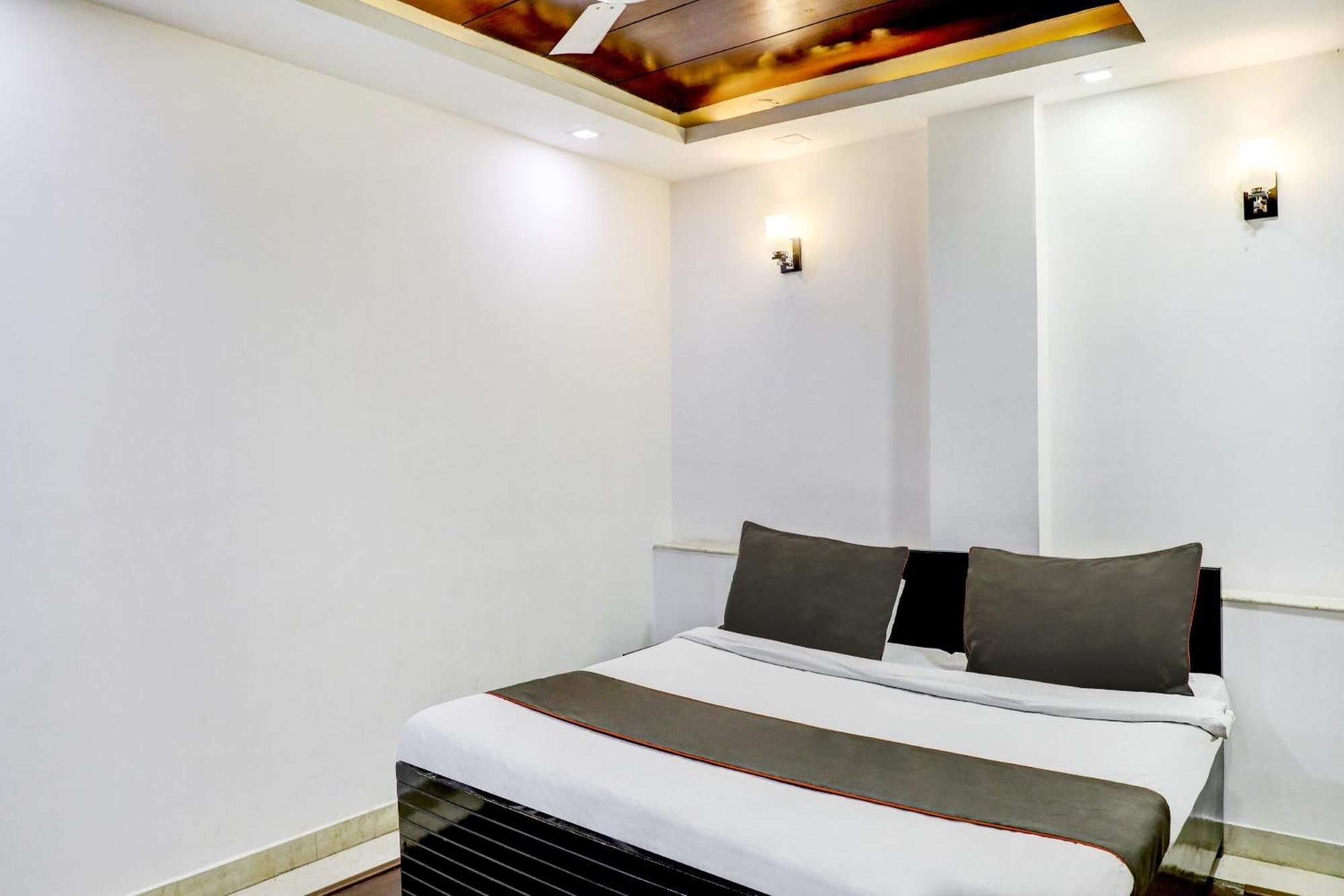 Collection O R S Villa Near Lotus Temple Nueva Delhi Exterior foto
